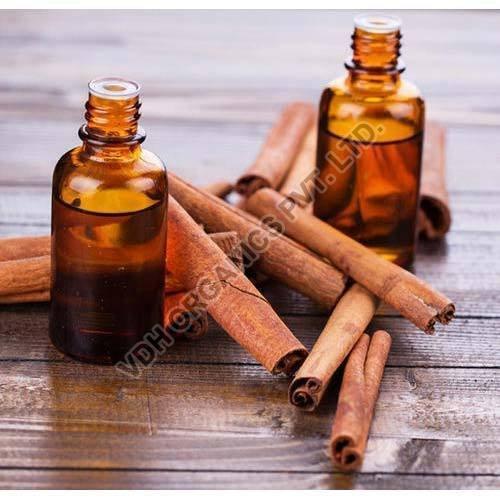 Cassia Oil, for Food Medicine, Form : Liquid