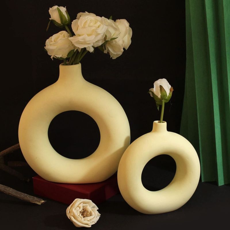 Polished Decorative Donut Ceramic Vase, Style : Antique