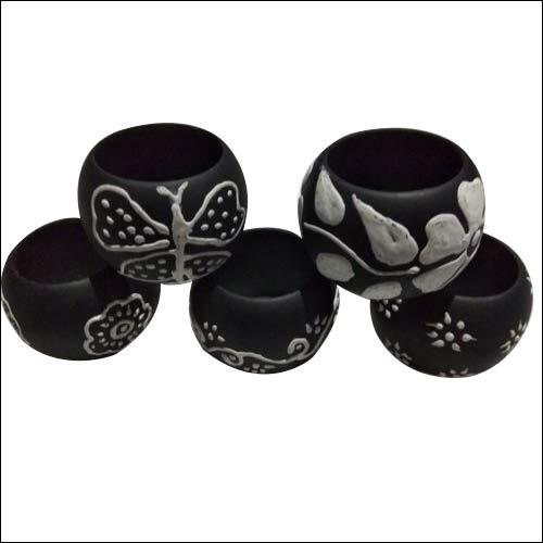 Chirag Handicrafts Black White Round Acrylic Napkin Ring