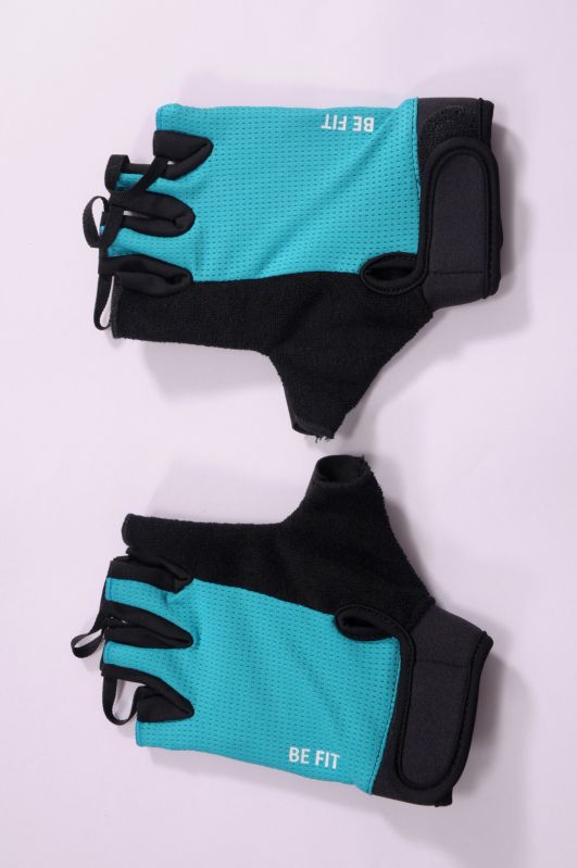 Dotted 50 gms Breathable Fabric Be-Fit Gym Gloves Blue, for Fitness, Packing Type : PVC Pouch