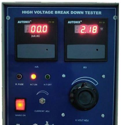 Single Phase Semi Automatic Electric HVT-530 High Voltage Tester, Temperature Capacity : Low Temperature