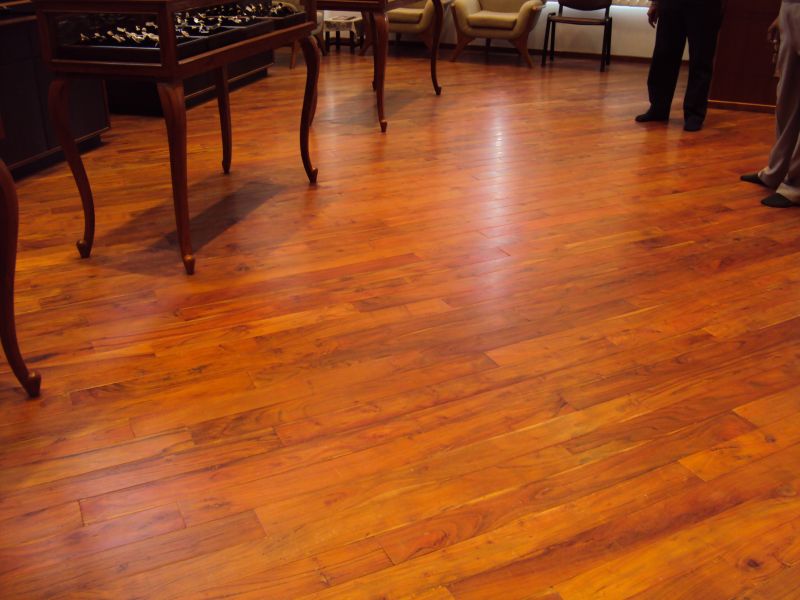 Brown Strong Polished Hardwood Flooring, Feature : Durable, Non Breakable, Termite Proof