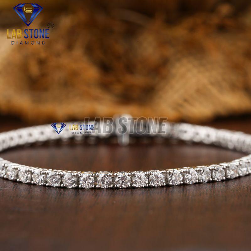 Attractive Round Cut Diamond White Gold Bracelet