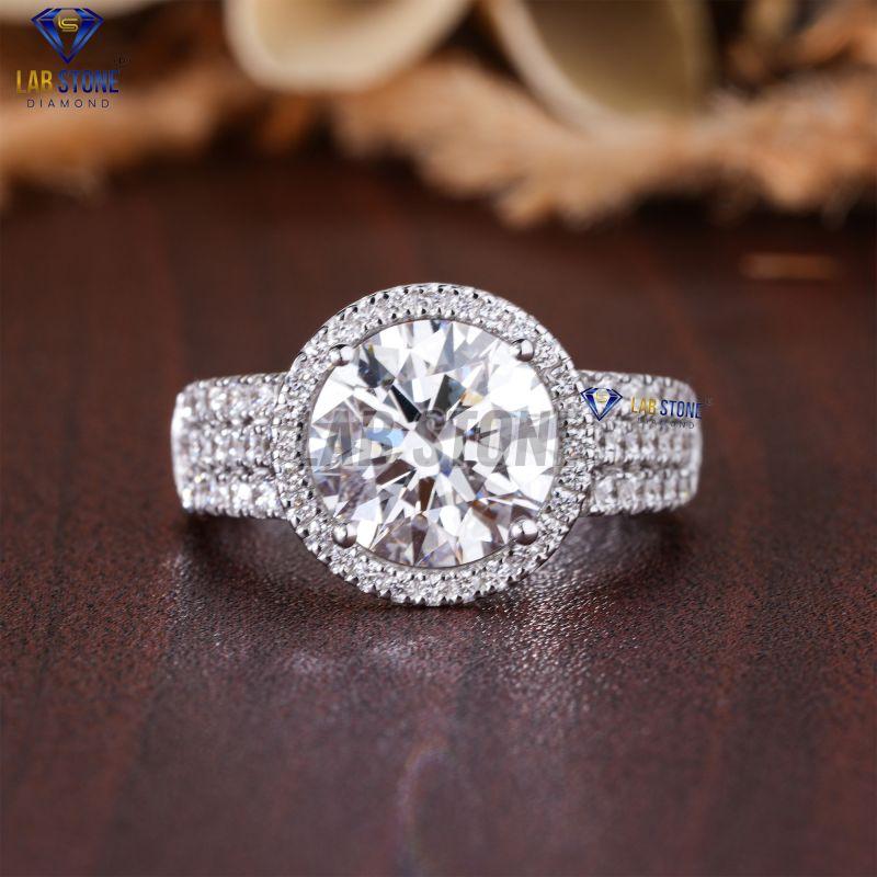 Luxurious Round Cut Diamond White Gold Ring