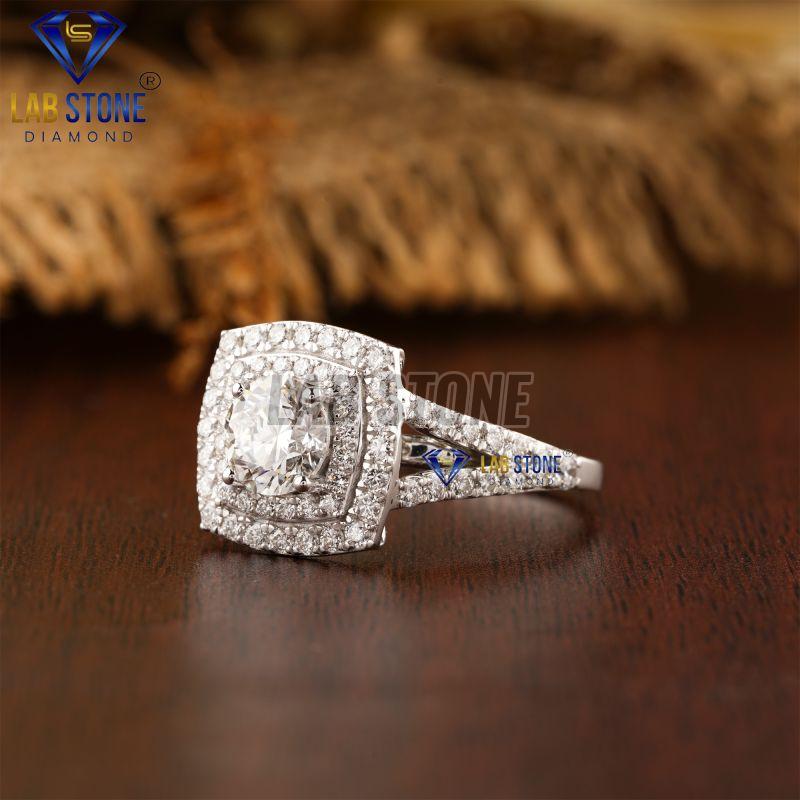 Precious Round Cut Diamond White Gold Ring