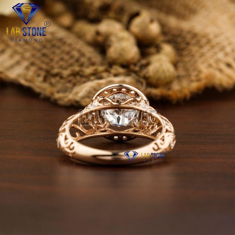 Aesthetic Round Cut Diamond Rose Gold Ring