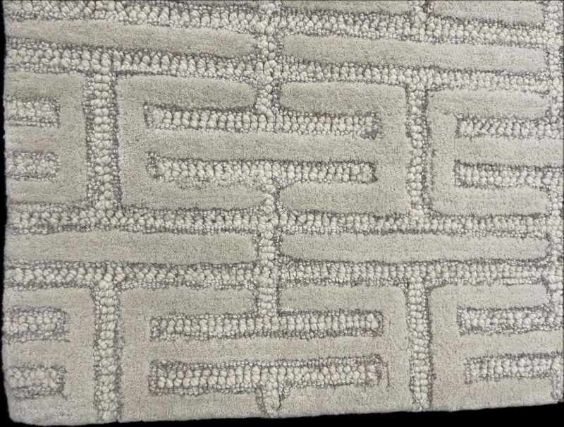 Ivory Silver Woven Knotted Wool Rug