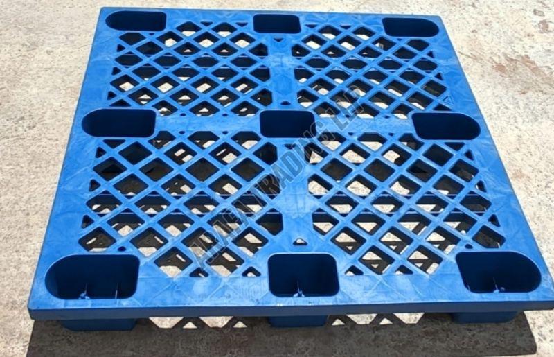 1100 X 1100 X 135mm Plastic Pallet