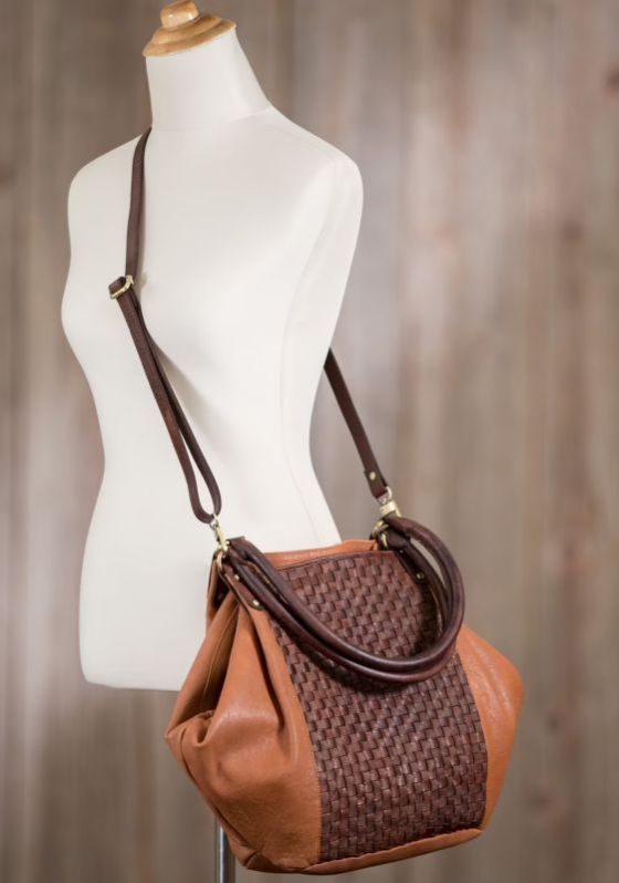 Ladies Handcrafted Leather Shoulder Handbag