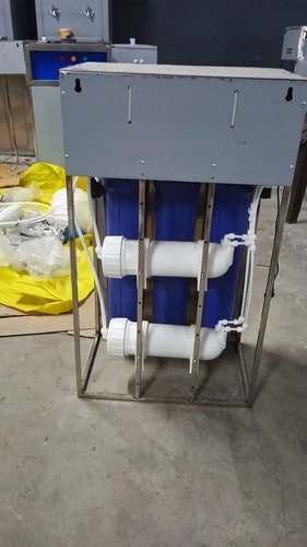 100 LPH Reverse Osmosis Plant