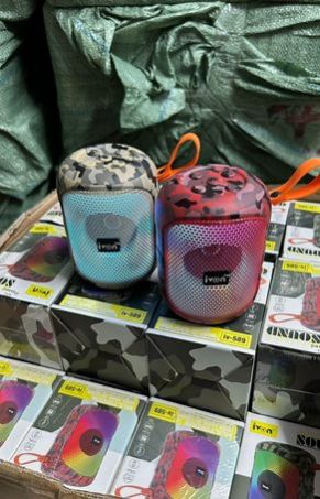 Ivon Styiish Bluetooth Speaker