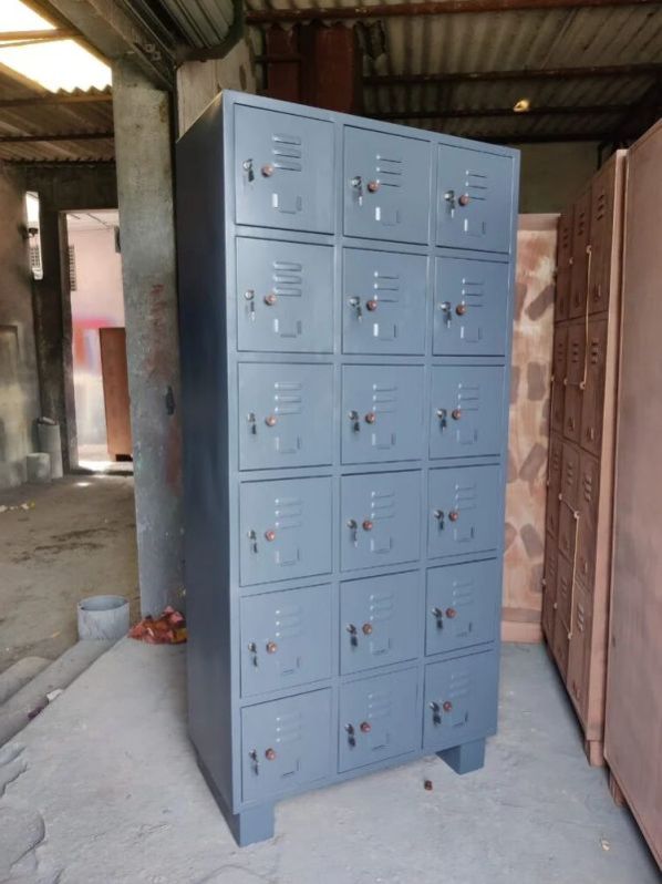 Steel 18 Door Staff Personal Locker