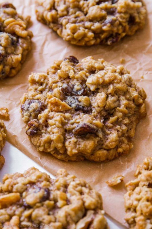 oatmeal raisin cookies