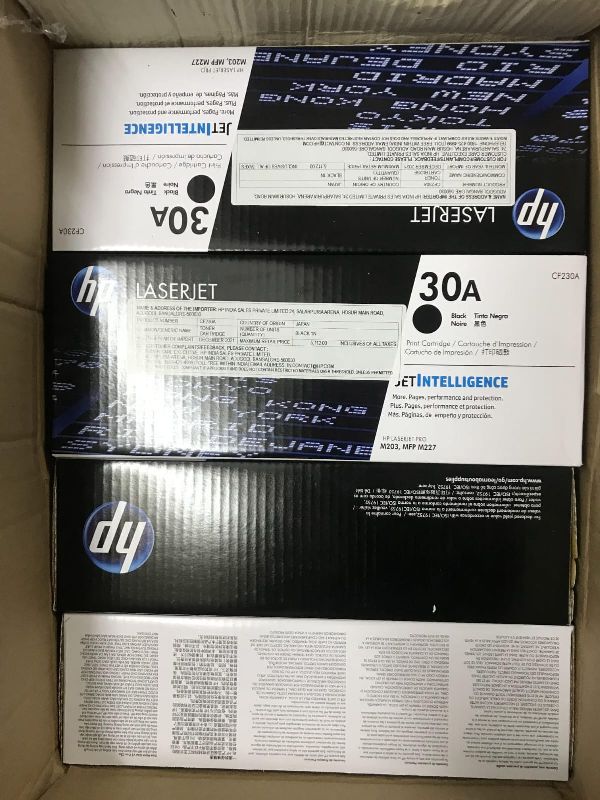 TONER CARTRIDGE