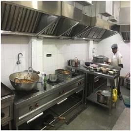 Silver Polished Stainless Steel Commercial Kitchen Consultant