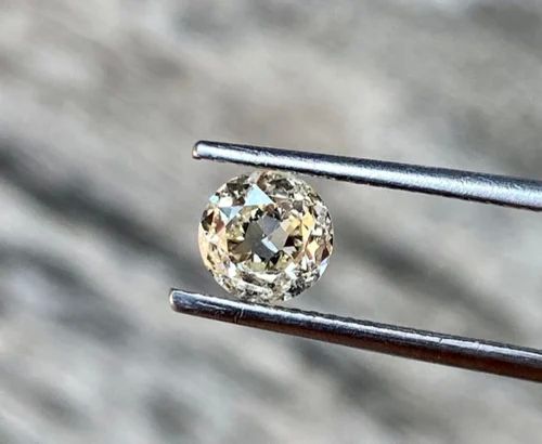 Round Polished Diamond, for Jewellery Use, Size : 5.9x5.9 Mm