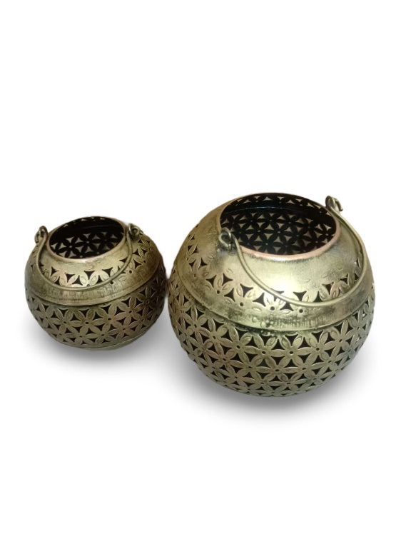 Iron Handi Hanging Tealight Candle Holder, Packaging Type : Corrugated Box