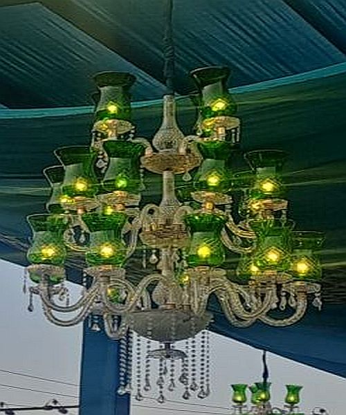 Plain Non Polished Crystal Chandelier, For Home, Hotel, Office, Restaurant, Feature : Attractive Designs