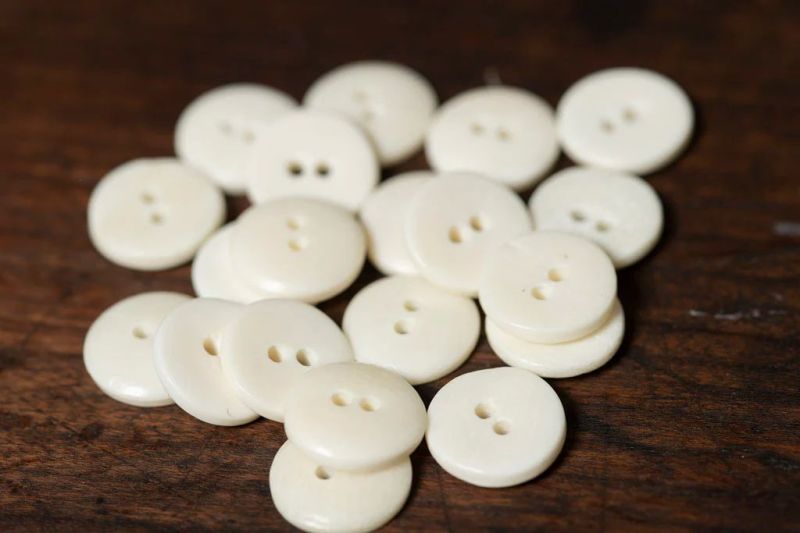 Round Bone Buttons, Feature : Fine Quality