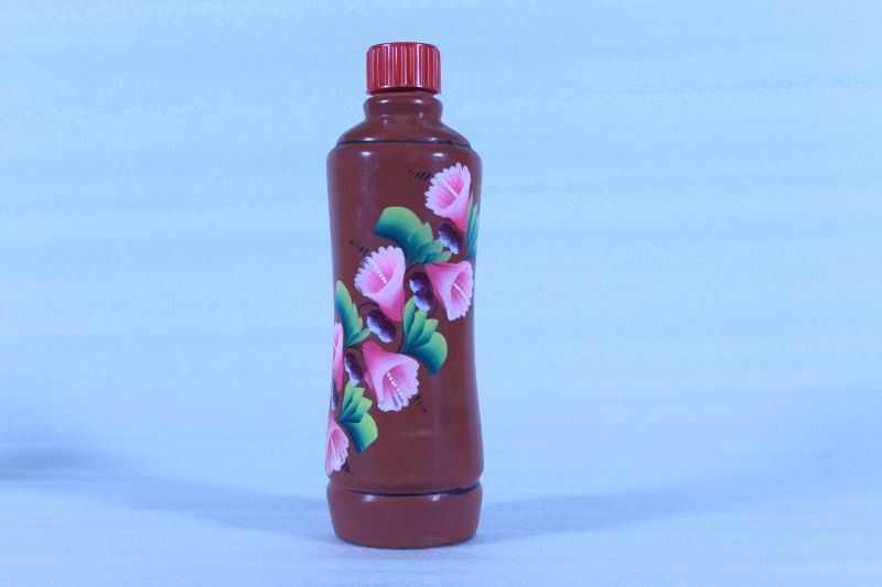 Clay water bottle, Storage Capacity : 1ltr