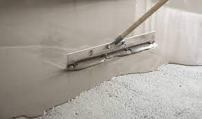 Self leveling flooring