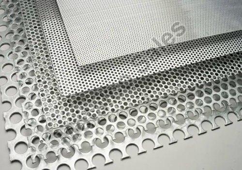 Metalco Rectengular CRC Perforated Sheet
