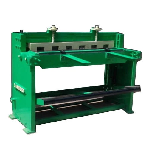 Sandeep Green Foot Operated Shearing Machine, For Industrial, Cutting Material : Carbon Steel