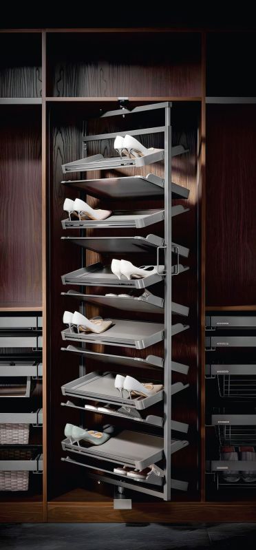 Helicon Polished Metal revolving shoes rack, Feature : High Quality, Fine Finish, Corrosion Resistant