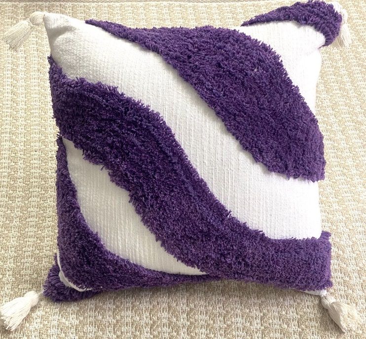 Tufted Cushion Cover 40x40 Cms