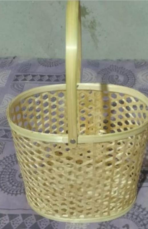 Hand Made Bamboo Gift Hamper Basket, For Complex, Fruit Market, Home, Kitchen, Malls, Shopping, Stores