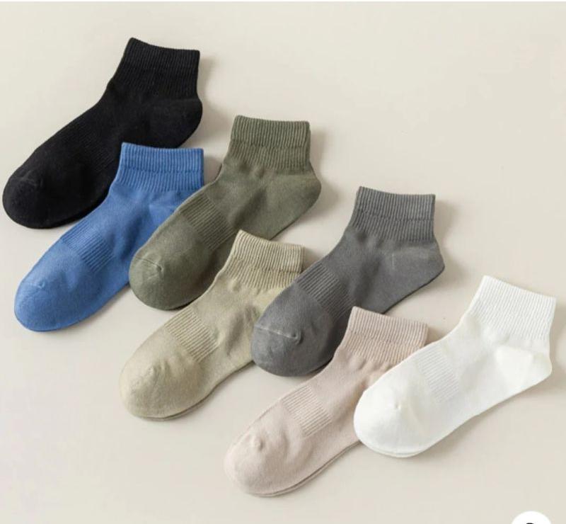 Ladies Plain Ankle Socks