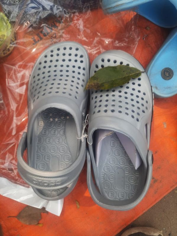 BPS EVA Plain Men Grey Crocs Slipper, for Daily Wear, Size : 6-9 Inch