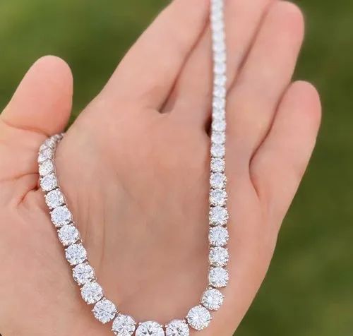 Ladies Moissanite Diamond Necklace, Feature : Fine Finishing, Attractive Look