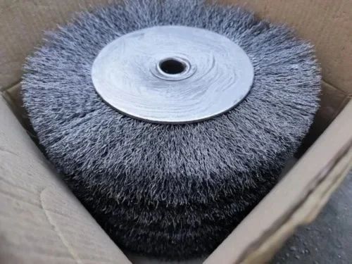Grey 8 Inch Iron Wire Brush, For Industrial Use, Shape : Round