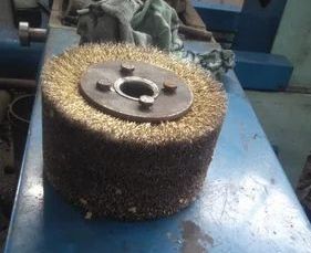 Brown Round Wire Brush, for Industrial Use