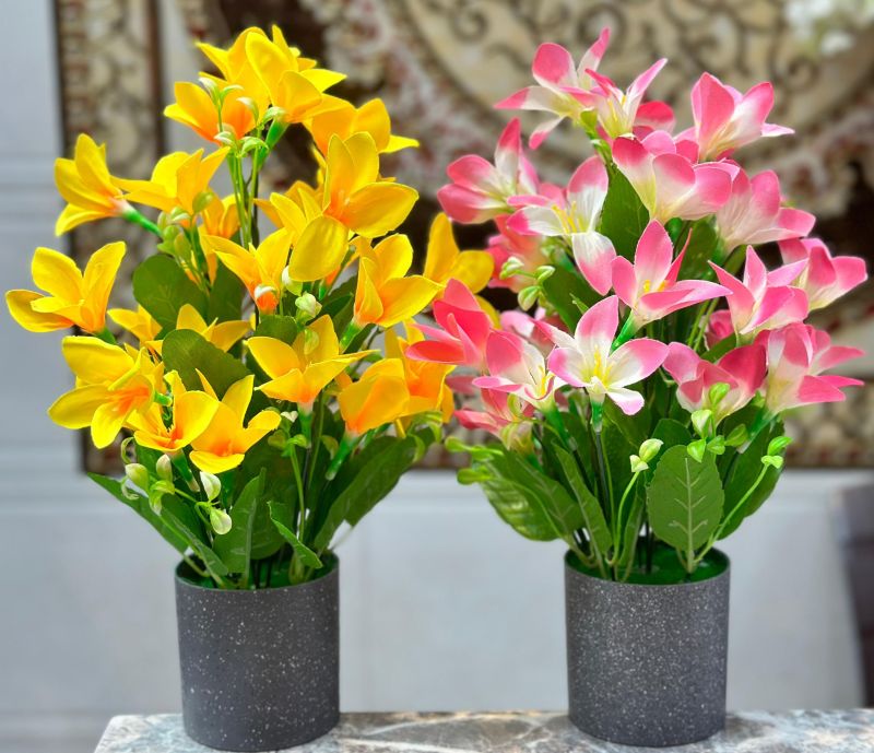 Plastic Artificial Lily Flower Bouquet, Feature : Easy Washable