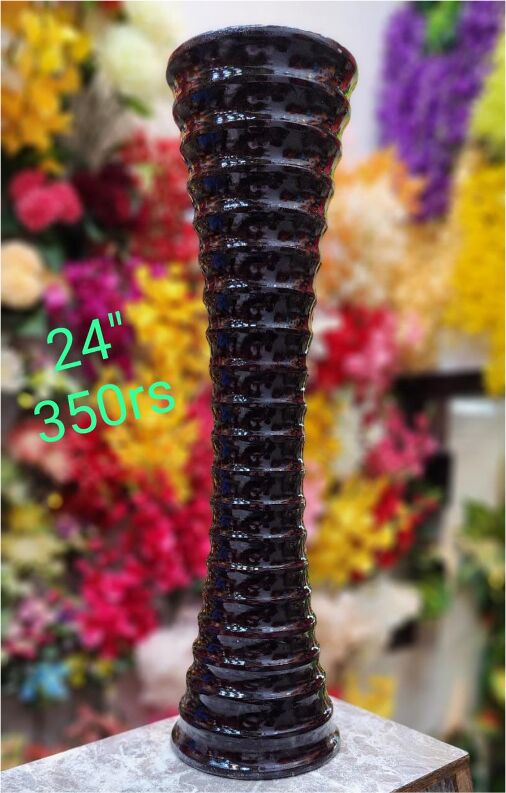 Black Polished Ring Thai Flower Vase, for Decoration, Speciality : Dust Resistance, Shiny