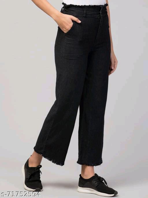 Plain denim black jogger, Gender : Female