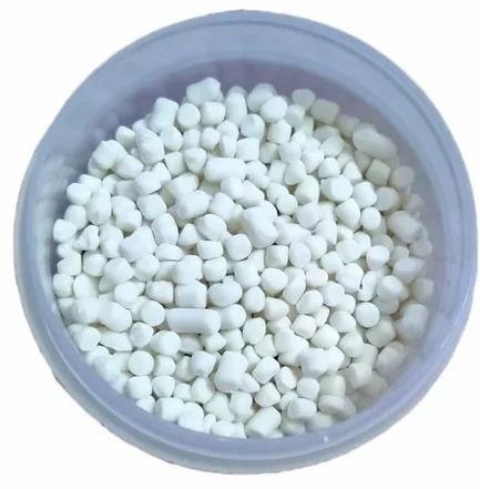 Lakhdatar Polytech White Calcium Filler Masterbatch, For Injection Molding, Packaging Size : 25kgs