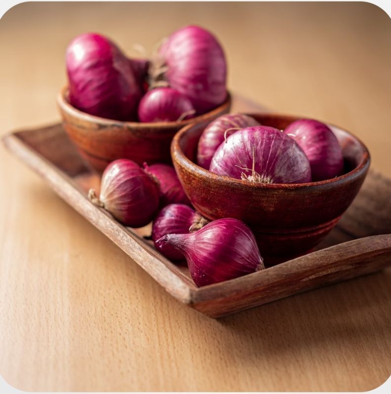 Red Onion, For Human Consumption, Size : Medium