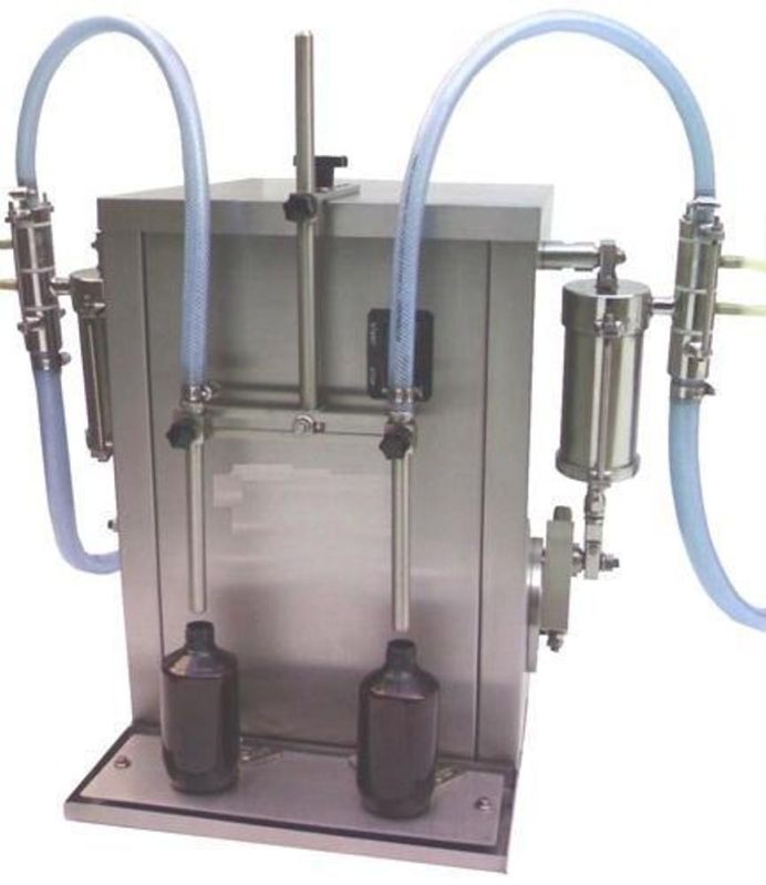 Electric Polished Stainless Steel Oil Filling Machine, For Industrial, Specialities : Rust Proof, Long Life