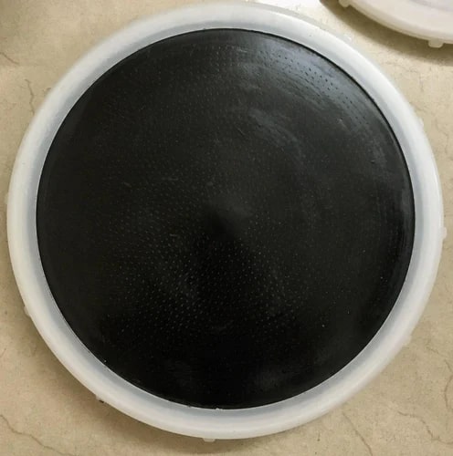 Black Round Polished Plastic Aerator Diffuser, For Industrial, Size : Standard