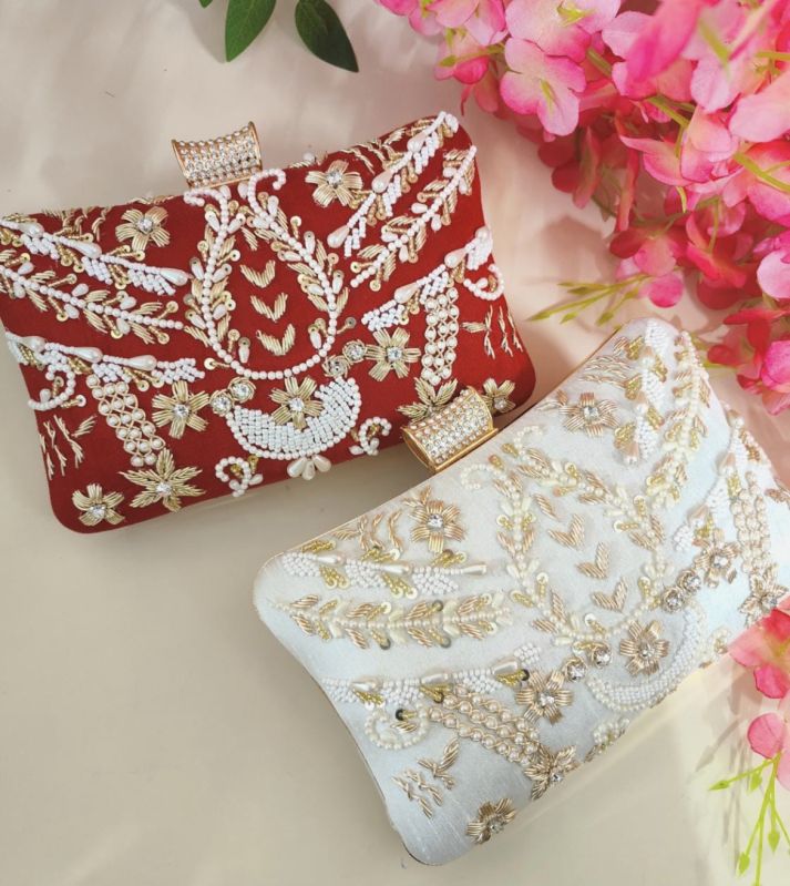 Embroidered Ladies Maharani Clutch Bag, Size : Multisizes