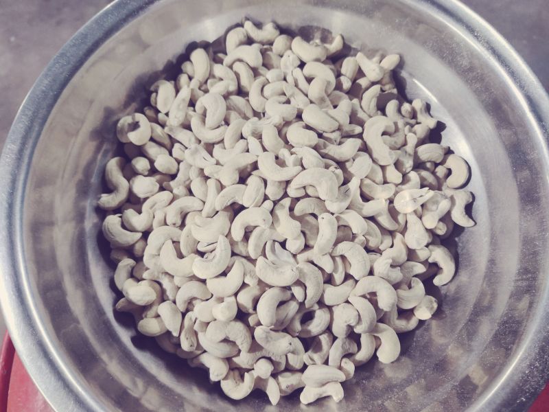 100kg cashew, Taste : Sweet