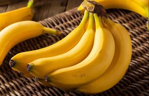 Fresh Banana, Shelf Life : 1week