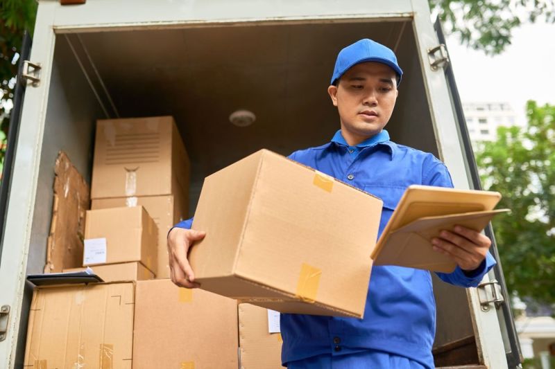 E Commerce Courier Service