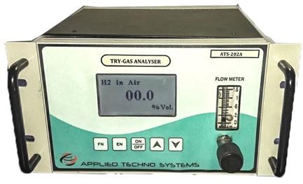 Trace Oxygen Gas Analyzer /compact And Microprocesor Controlledler Based