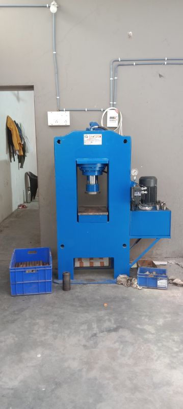 hydraulic punching press