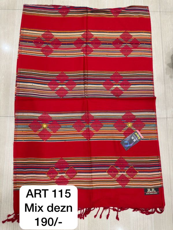 ART115 Handloom Woolen Stole