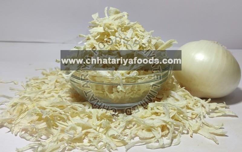 Dehydrated White Onion Kibbled